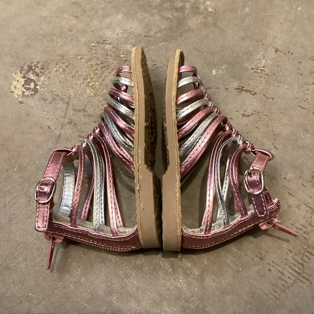 Okie Dokie Toddler Girls Rose & Silver Metallic Strappy Sandals, Size‎ 6